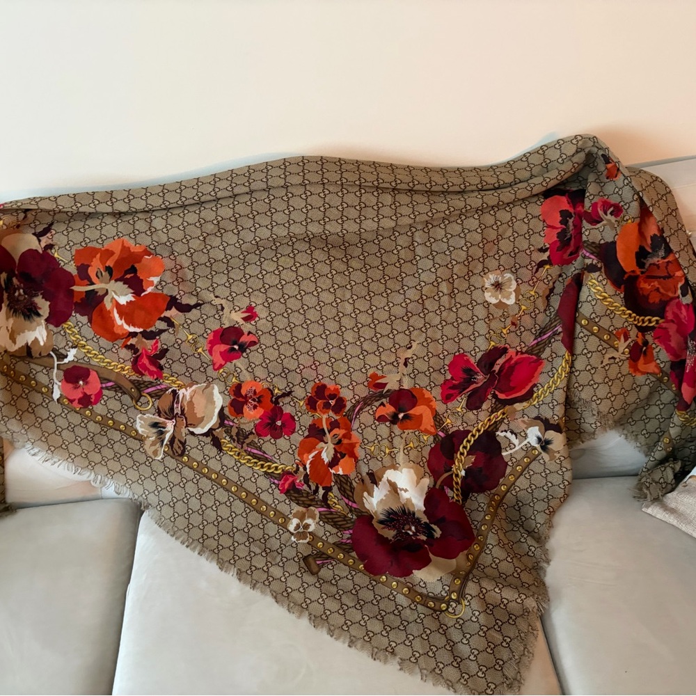 Gucci Beige Logo-Print Scarf with Red & Orange Floral Border